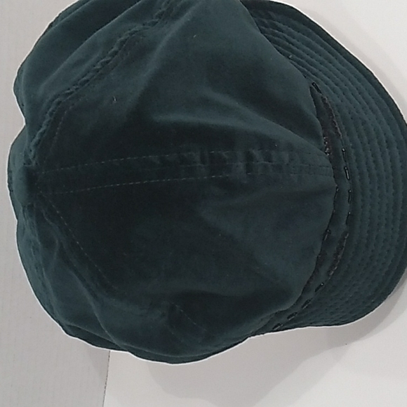 CAP GREEN AUGUST - Picture 3 of 9